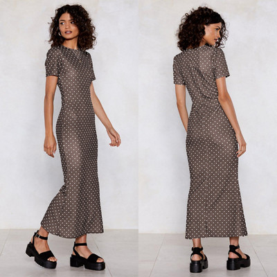 Rochie moderna de dama cu buline cu maneci scurte in mai multe culori