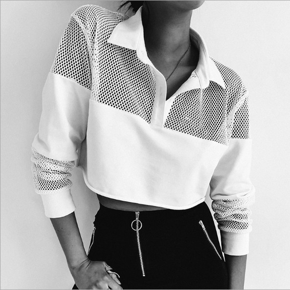 Bluză de damă modernă cu mâneci lungi în alb