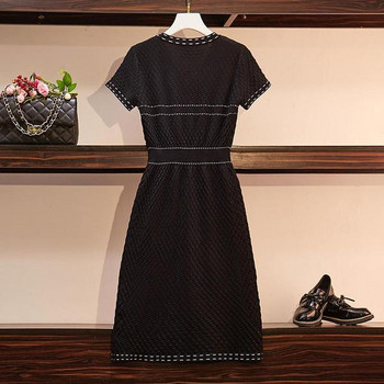 Rochie elegantă de damă cu mărimi până la 4XL în negru
