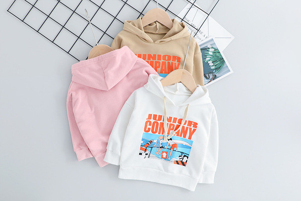 Set bebelus modern pentru baieti in mai multe culori