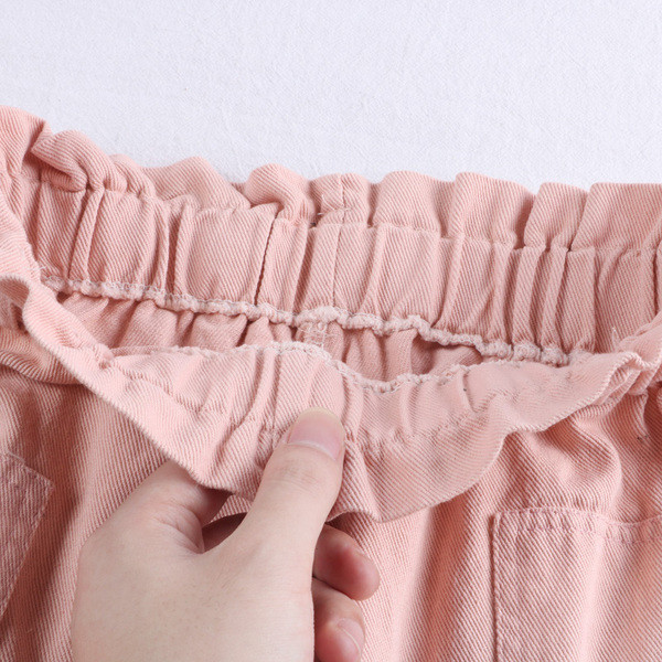 Pantaloni scurți de damă cu buzunare în patru culori