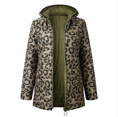 Модерно дамско яке с качулка и цип в три цвята