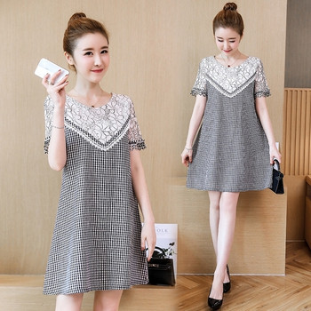 Rochie actuală de damă cu mâneci scurte