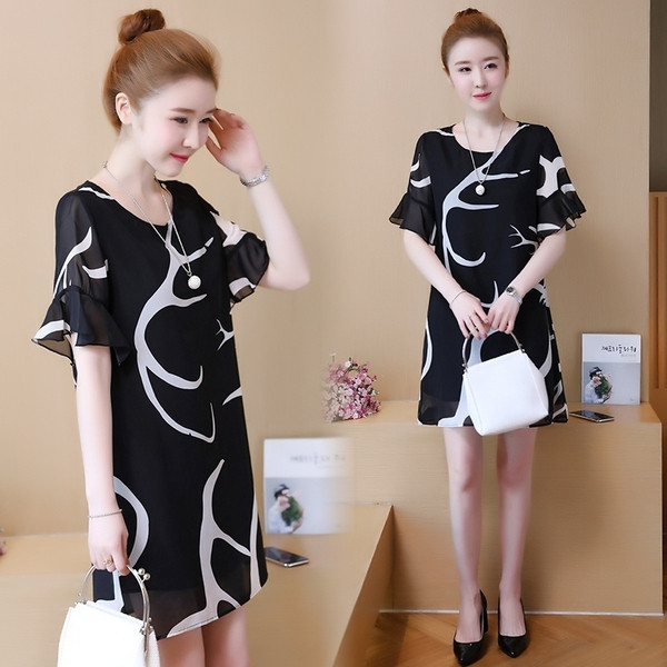 Rochie de dama eleganta cu maneca scurta - model croiat