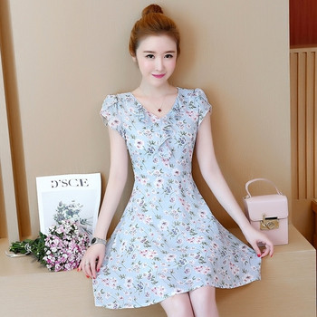 Rochie de dama actuala cu model floral in trei modele