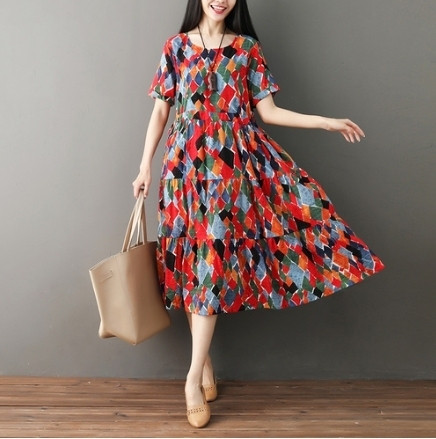 Rochie de dama moderna - model croiat in doua culori