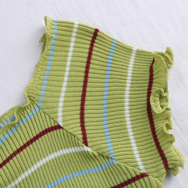 Tricou de dama actual in trei culori cu cravate