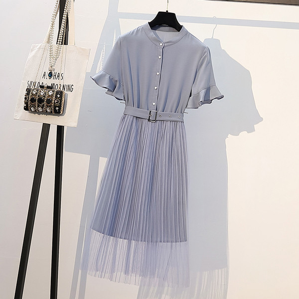 Rochie elegantă de damă cu mâneci scurte și curea în albastru și maro