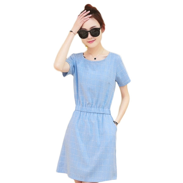 Rochie de dama actuala in carouri in trei culori cu talie elastica