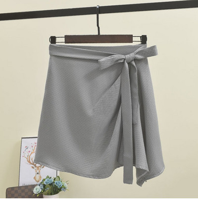 Fusta dama model asimetric in mai multe culori