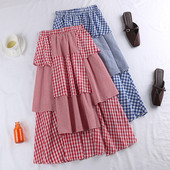 Fusta lungă de damă în roșu și albastru