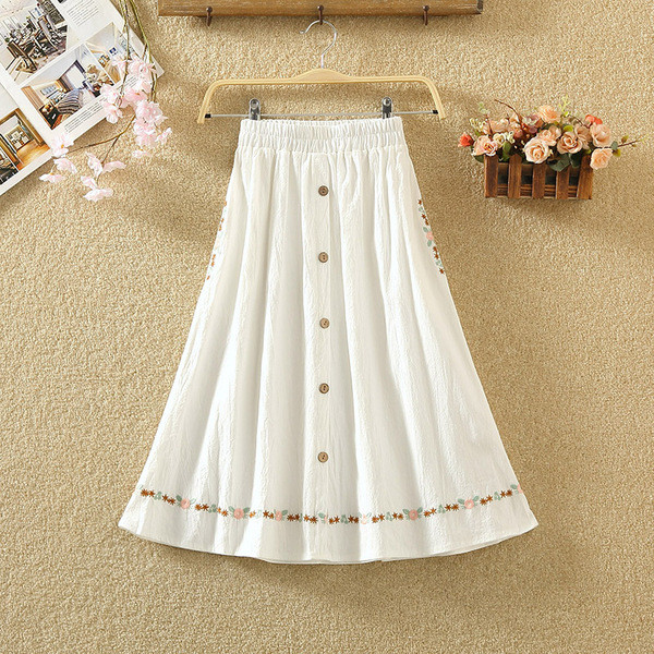 Fusta de dama croiata model nou cu nasturi - mai multe culori