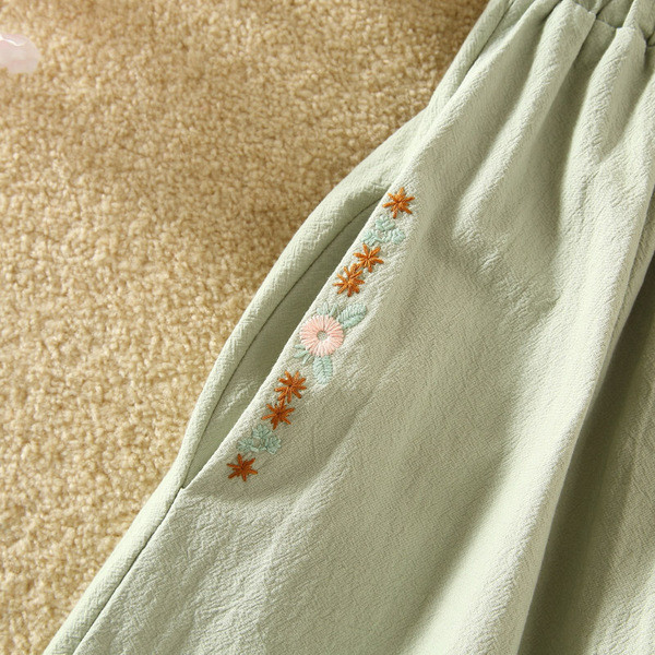 Fusta de dama croiata model nou cu nasturi - mai multe culori