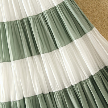 Fusta de dama moderna in verde, albastru si negru