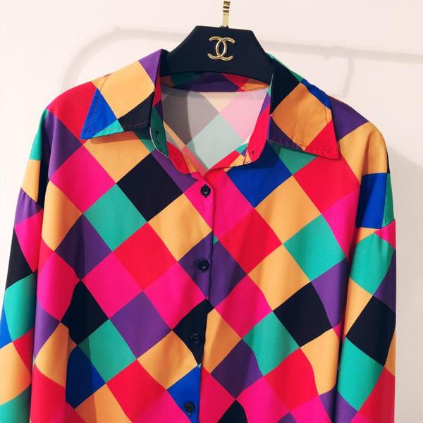 Cămașă de damă colorată cu mâneci lungi - model larg