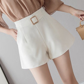 Pantaloni scurti eleganti de dama cu talie inalta in doua culori