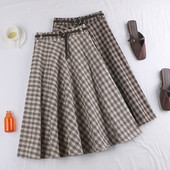 Model fustă în carouri de damă croită în patru culori