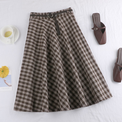 Model fustă în carouri de damă croită în patru culori