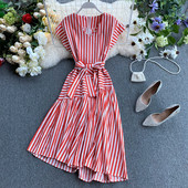 Rochie cu dungi model asimetric in mai multe culori