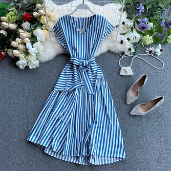 Rochie cu dungi model asimetric in mai multe culori