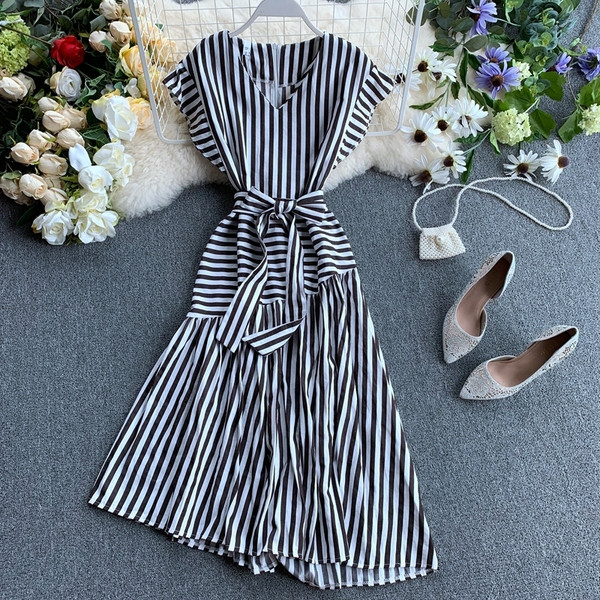 Rochie cu dungi model asimetric in mai multe culori