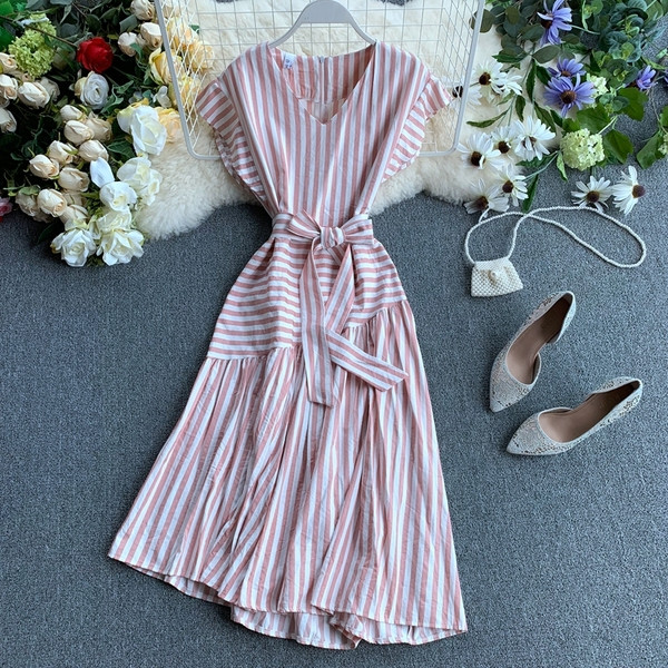 Rochie cu dungi model asimetric in mai multe culori