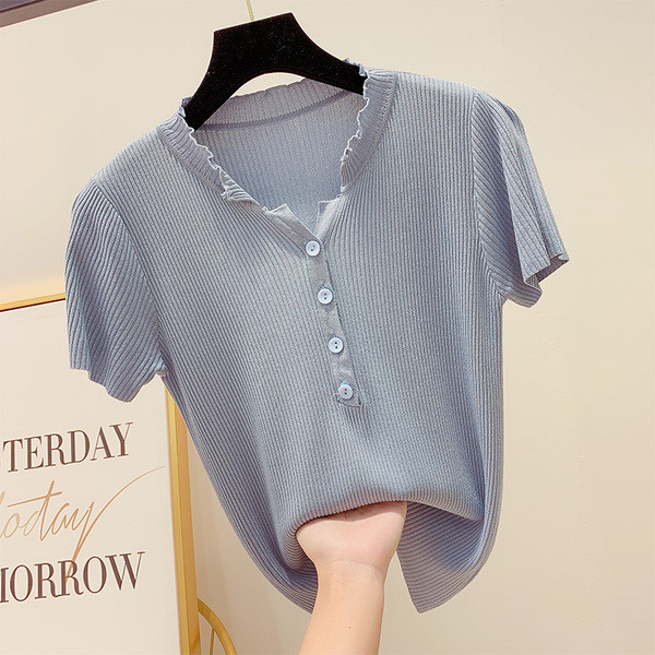 Bluza de dama cu nasturi si maneca scurta