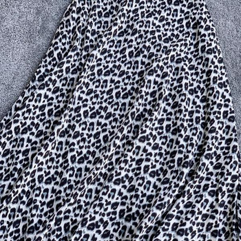 Rochie actuala de dama cu bretele subtiri si model animal