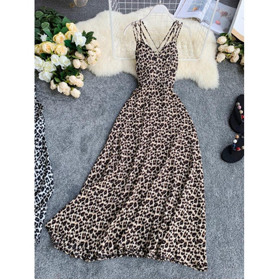 Rochie actuala de dama cu bretele subtiri si model animal