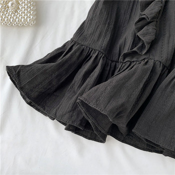 Rochie de dama cu decolteu in negru