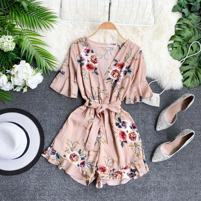 Salopeta de dama eleganta cu motiv floral si maneci scurte in mai multe culori