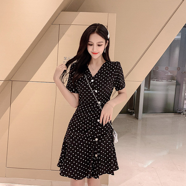 Fusta dama actuala buline - model croiat in doua culori