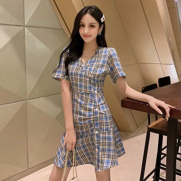 Rochie actuală de damă în carouri în două culori