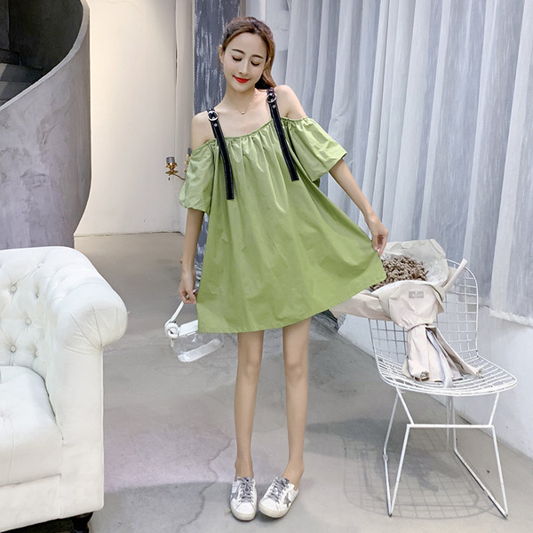 Rochie de dama actuala cu umerii goi in mai multe culori