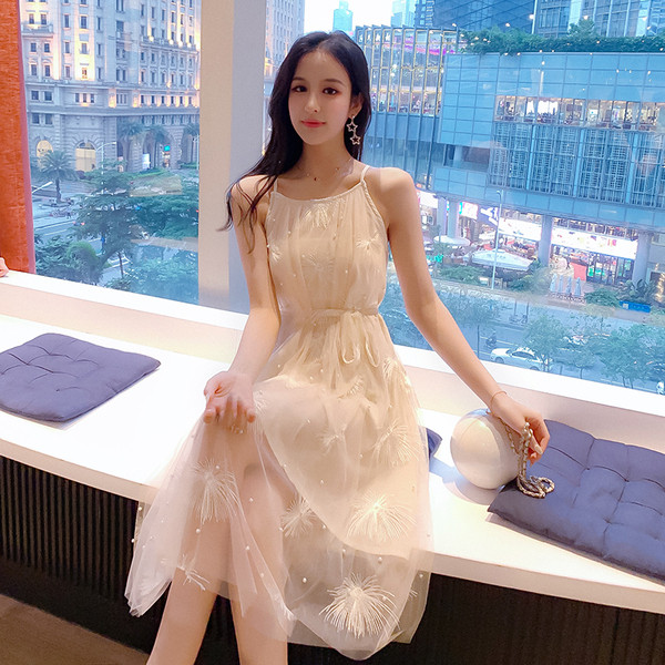 Rochie de dama eleganta cu bretele subtiri in doua culori