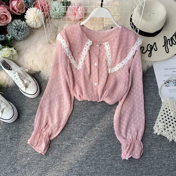 Cămașă de damă cu dantelă în trei culori