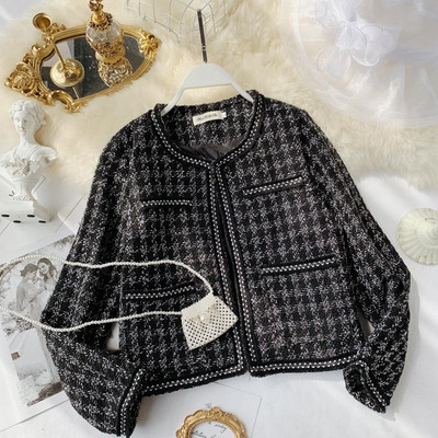 Geaca dama in carouri cu decolteu O in doua culori