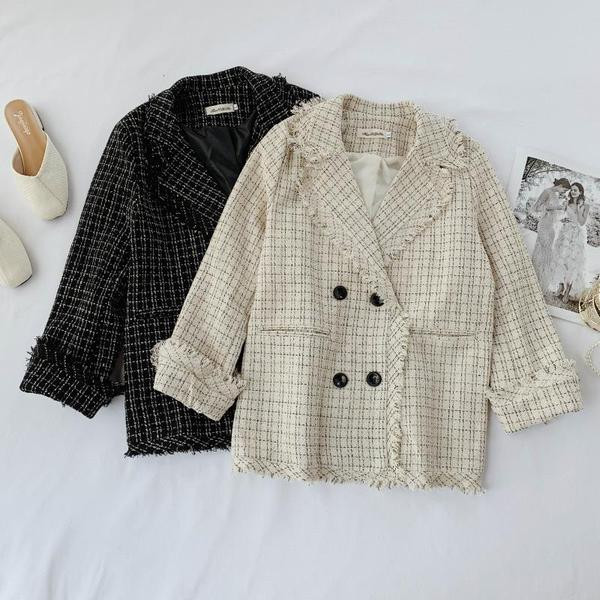 Geaca de dama eleganta cu inchidere dubla in doua culori