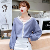 Cămașă de damă cu dantelă și mâneci lungi în albastru