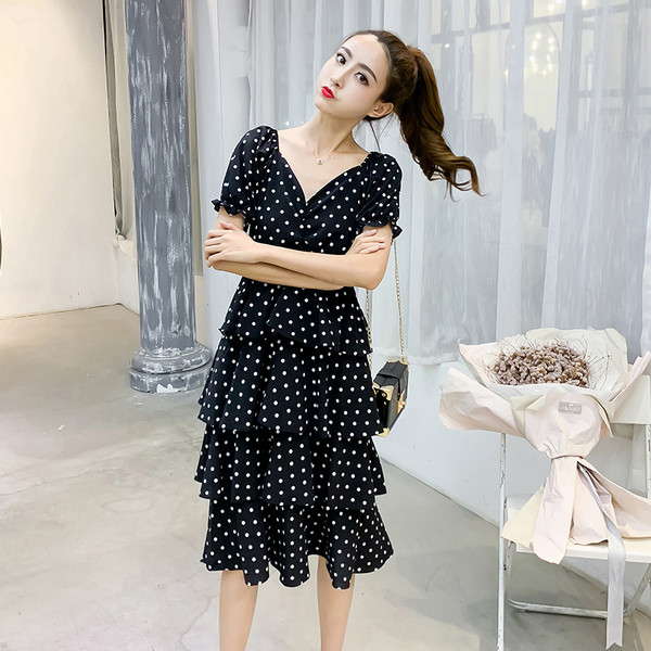 Rochie moderna de dama lunga cu puncte in doua culori