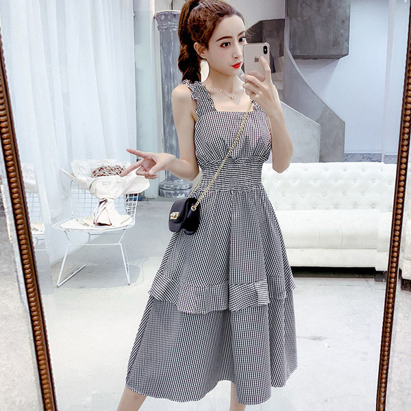 Rochie de dama actuala in carouri in doua culori cu talie inalta