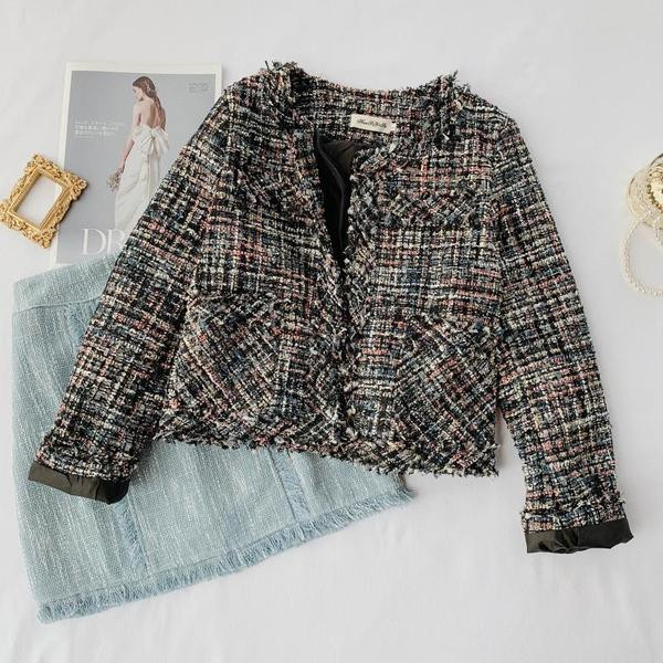 Geaca de dama moderna model scurt cu buzunare in trei culori