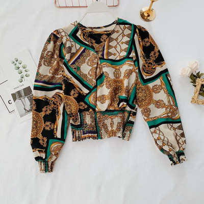 Cămașă elegantă de damă cu model colorat și decolteu în V