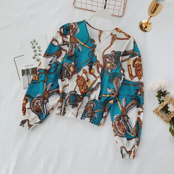 Cămașă elegantă de damă cu model colorat și decolteu în V