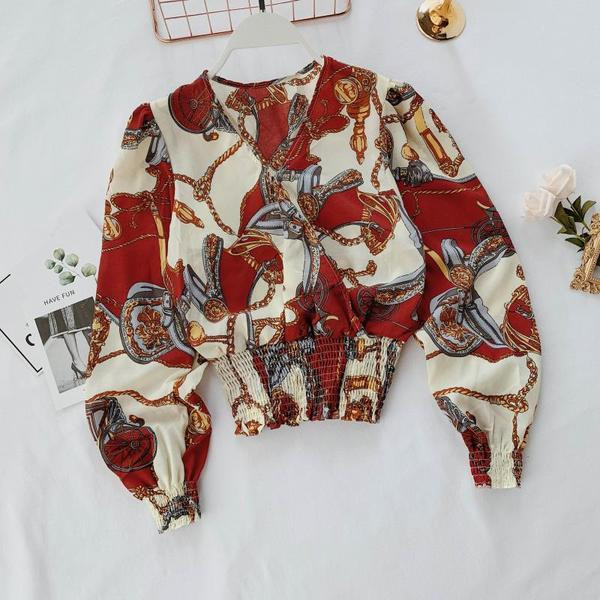 Cămașă elegantă de damă cu model colorat și decolteu în V