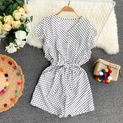 Salopetă de damă modernă cu puncte în albastru, alb și roșu