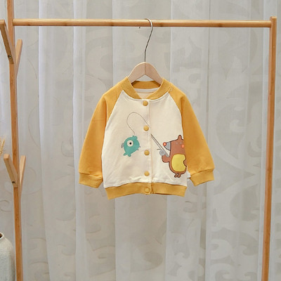 Hanorac pentru copii model nou pentru baieti cu nasturi si aplicatie