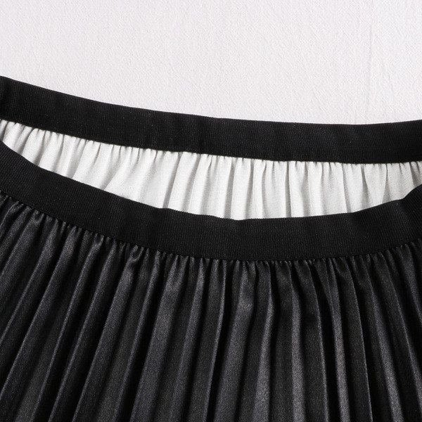 Fusta de dama plisata in trei culori cu talie inalta