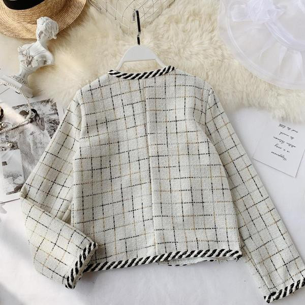 Geaca de dama de toamna cu guler in forma de V in alb si negru