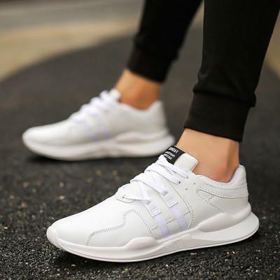 NOI adidași bărbați cu șireturi în două modele în alb și negru